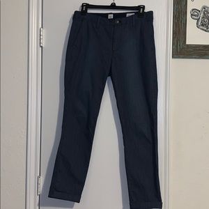 3/$11 Gap girlfriend chino pants Size 2